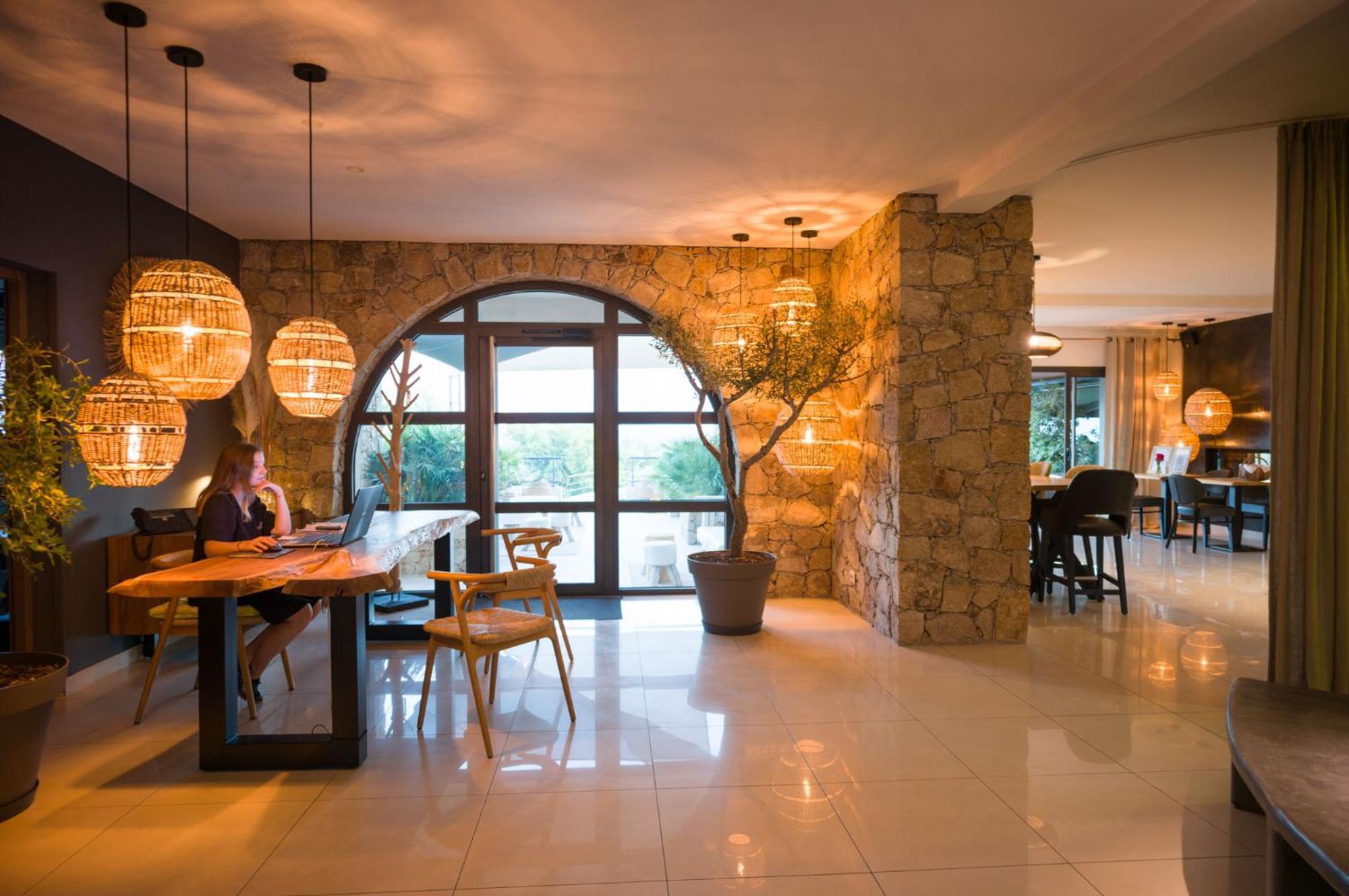 מונטיסלו Hotel A Piattatella מראה חיצוני תמונה
